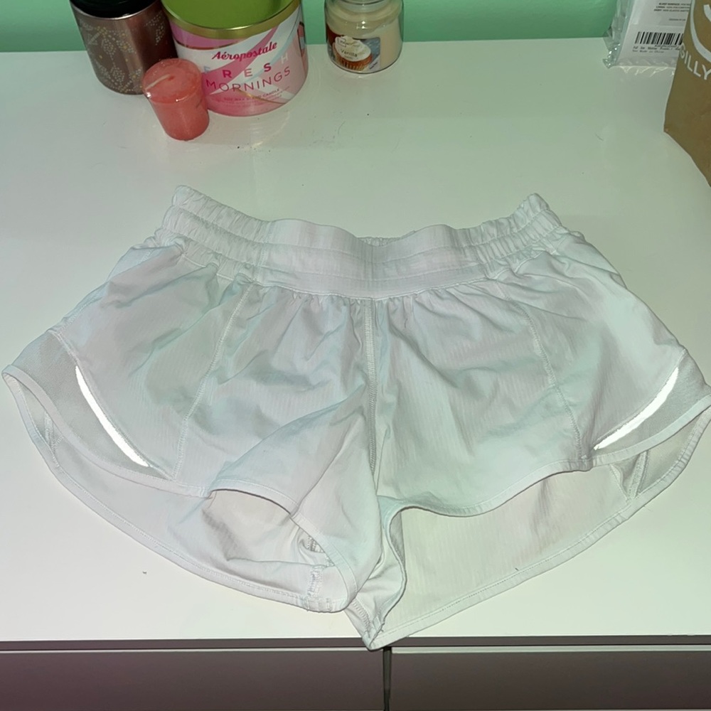 LULULEMON hotty hot shorts